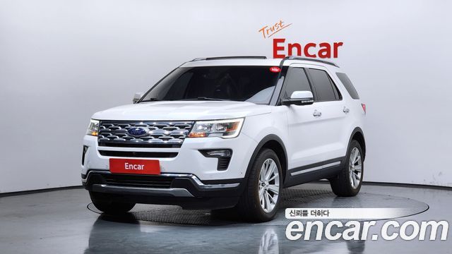 Ford Explorer 2.3 Limited 4WD 5th