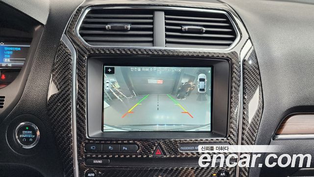 Ford Explorer 2.3 Limited 4WD 5th 2019 — фото 19