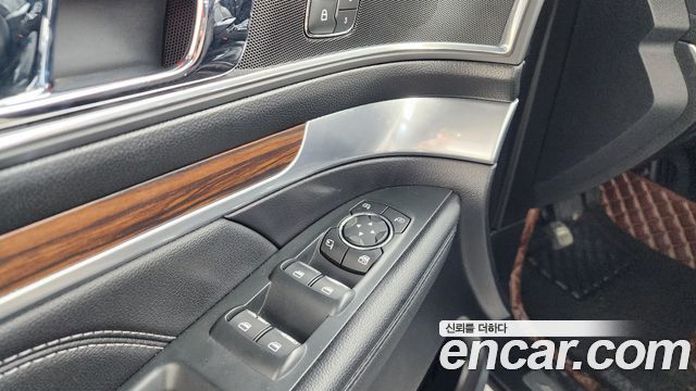 Ford Explorer 2.3 Limited 4WD 5th 2019 — фото 42