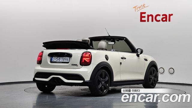 MINI Cooper S Convertible Classic Launch Pack Third Generation 2023 — фото 2