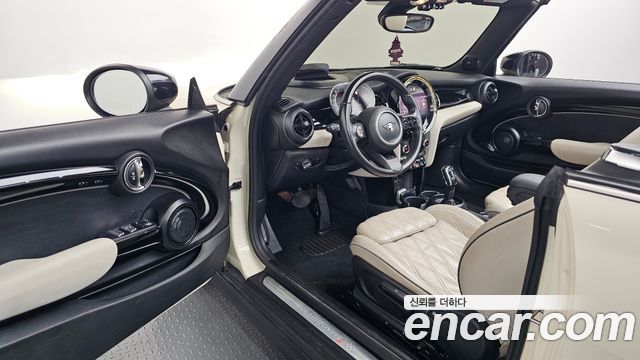 MINI Cooper S Convertible Classic Launch Pack Third Generation 2023 — фото 10