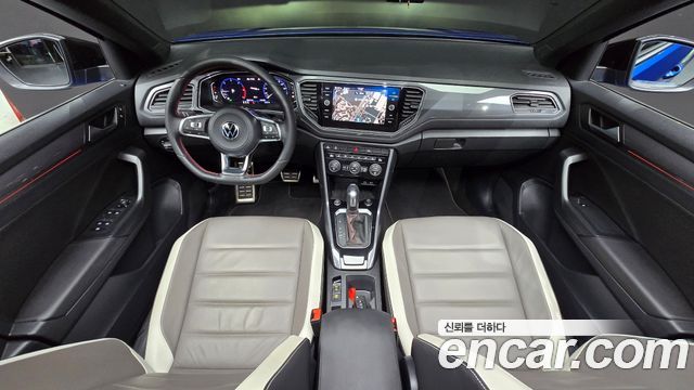 Volkswagen T-Roc 2.0 TDI Premium 2022 — фото 7