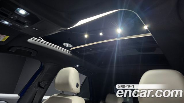 Volkswagen T-Roc 2.0 TDI Premium 2022 — фото 18