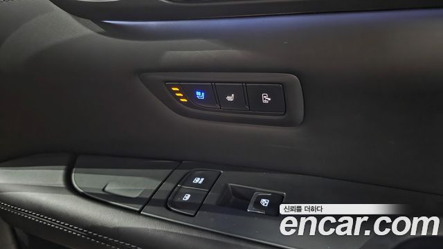 Cadillac CT6 3.6 Platinum AWD 2018 — фото 18