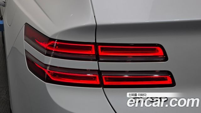 Genesis GV80 2.5T Gasoline AWD 2024 — фото 23