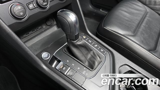 Volkswagen Tiguan Allspace 2.0 TDI Prestige 2020 — фото 9