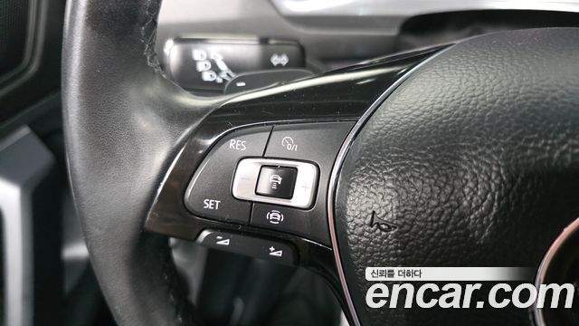 Volkswagen Tiguan Allspace 2.0 TDI Prestige 2020 — фото 29
