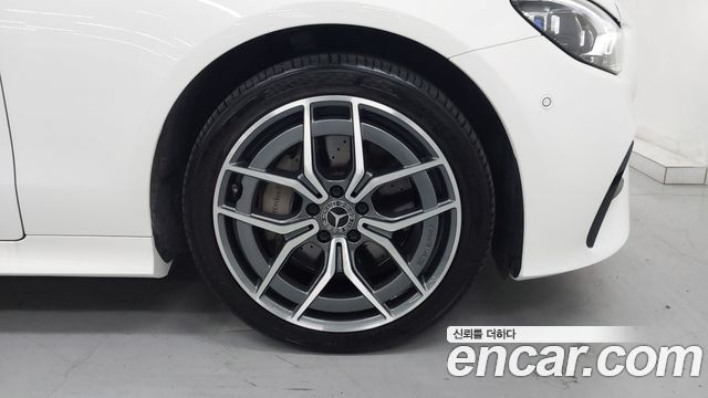 Mercedes-Benz E-Class (W213) E300d 4MATIC Coupe 2022 — фото 5