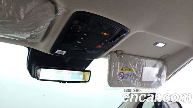 Kia Carnival (IV) Gasoline 9-Seater Hi Limousine Signature 2026 — фото 32