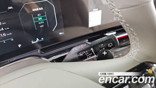 Kia Carnival (IV) Gasoline 9-Seater Hi Limousine Signature 2026 — фото 33