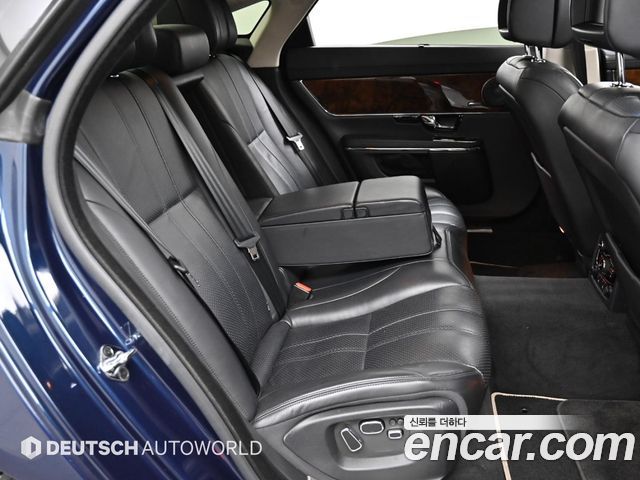 Jaguar XJ 3.0 SC Premium Luxury LWB X351 2013 — фото 16