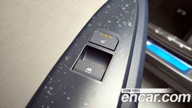 Kia Sportage (V) Gasoline 1.6 Turbo 4WD Signature X Line 2026 — фото 19