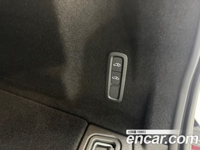 Volvo XC60 (II) B5 Ultra Bright Air Sus 2026 — фото 16