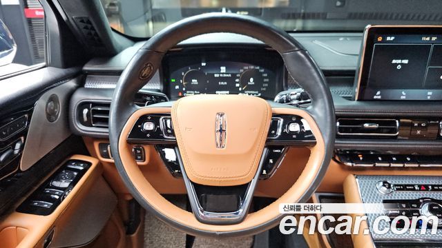 Lincoln Aviator (II) 3.0 Black Label AWD 2022 — фото 13