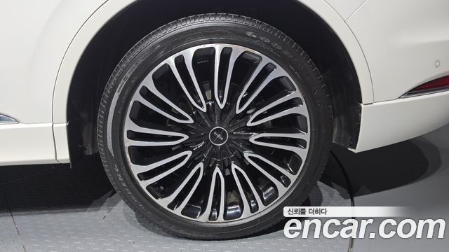 Lincoln Aviator (II) 3.0 Black Label AWD 2022 — фото 21
