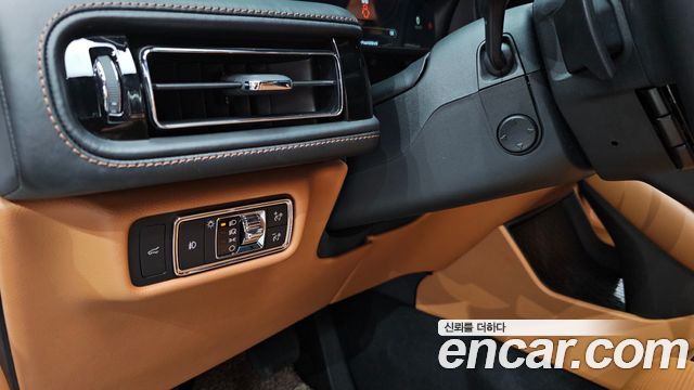 Lincoln Aviator (II) 3.0 Black Label AWD 2022 — фото 30