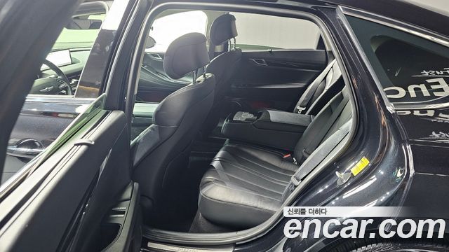 Genesis G80 (RG3) Gasoline 3.5 Turbo AWD 2022 — фото 11