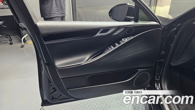 Genesis G80 (RG3) Gasoline 3.5 Turbo AWD 2022 — фото 24