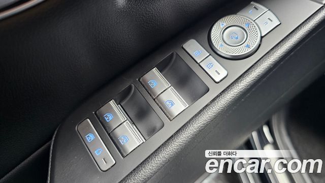 Genesis G80 (RG3) Gasoline 3.5 Turbo AWD 2022 — фото 30