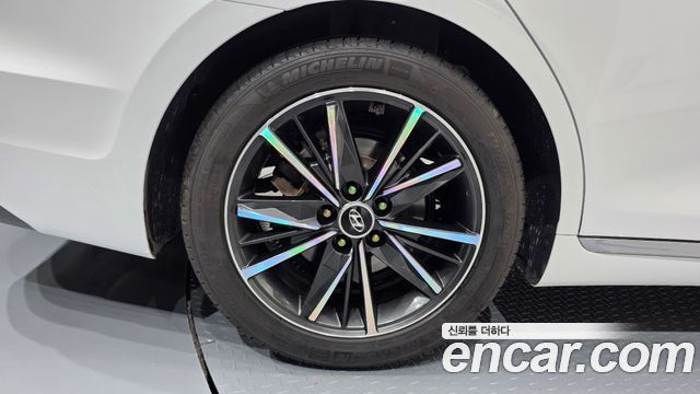 Hyundai Grandeur (IG) 3.0 LPi Exclusive 2022 — фото 5