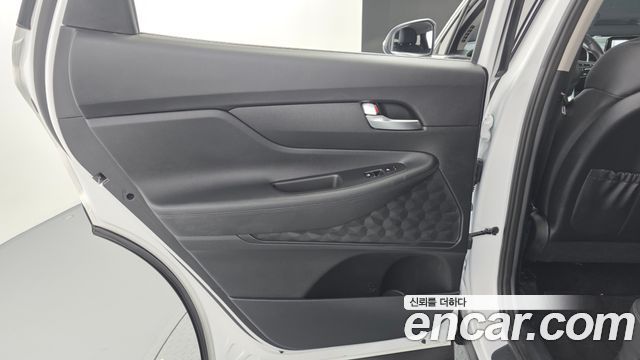 Hyundai Santa Fe Diesel 2.2 2WD Exclusive 2022 — фото 25