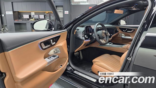 Mercedes-Benz E-Class (W214) E300 4MATIC AMG Line 2025 — фото 10