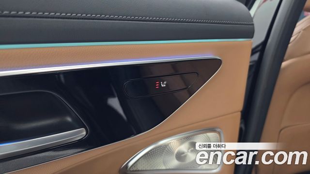 Mercedes-Benz E-Class (W214) E300 4MATIC AMG Line 2025 — фото 19