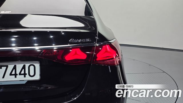 Mercedes-Benz E-Class (W214) E300 4MATIC AMG Line 2025 — фото 23