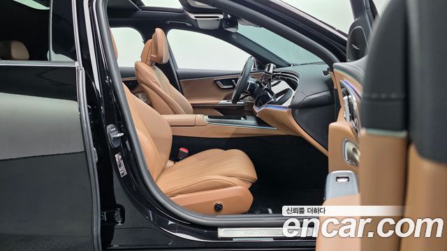 Mercedes-Benz E-Class (W214) E300 4MATIC AMG Line 2025 — фото 26