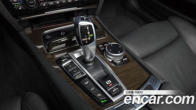 BMW 7 Series (F01) 750Li xDrive B&O Edition 2015 — фото 9