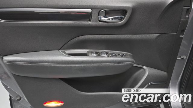 Renault Korea QM6 Diesel 4WD RE Signature 2019 — фото 24