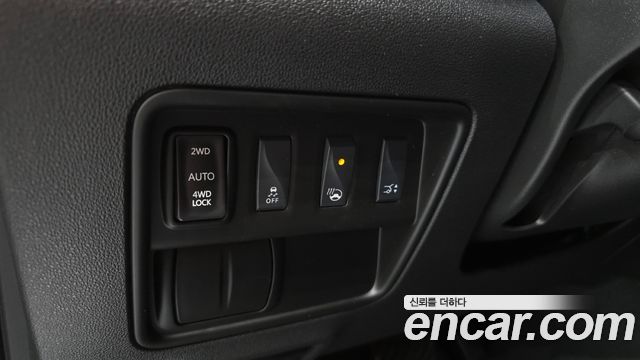 Renault Korea QM6 Diesel 4WD RE Signature 2019 — фото 28