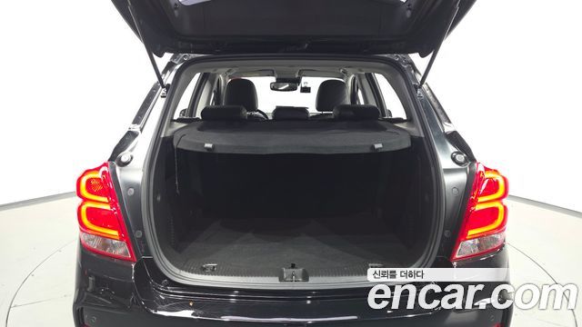 Chevrolet Trax 1.4 Premier 2019 — фото 20