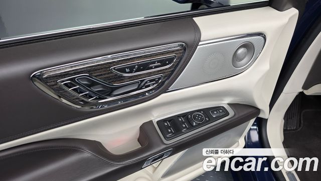 Lincoln Continental (X) 3.0 Black Label AWD 2019 — фото 20