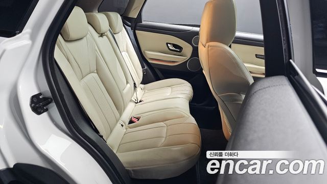 Land Rover Range Rover Evoque 2.0 TD4 HSE 2016 — фото 11