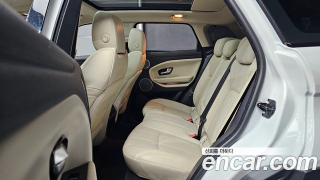 Land Rover Range Rover Evoque 2.0 TD4 HSE 2016 — фото 12