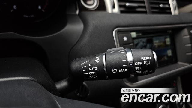 Land Rover Range Rover Evoque 2.0 TD4 HSE 2016 — фото 18
