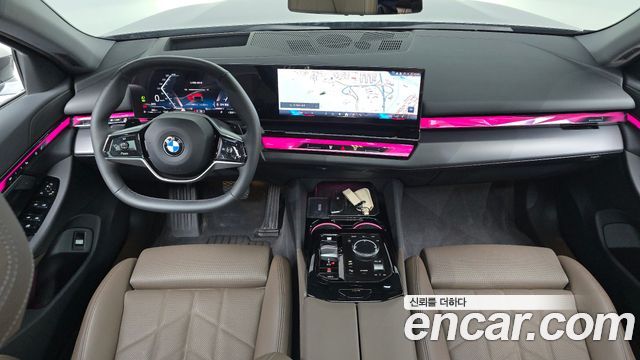 BMW 5 Series (G60) 520i 2025 — фото 7