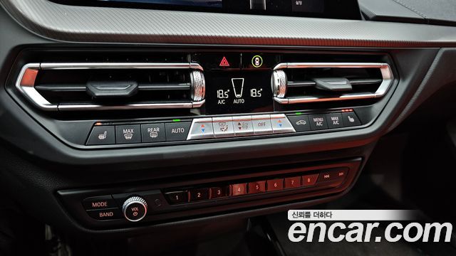BMW 2 Series Gran Coupe (F44) 220i M Sports 2021 — фото 29
