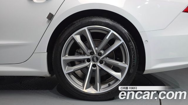 Audi A7 (4K) 55 TFSI Quattro Premium 2020 — фото 21