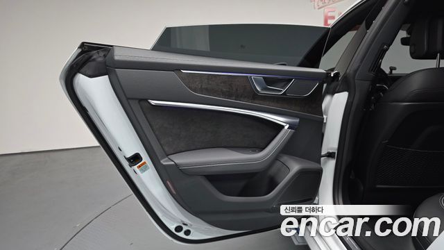 Audi A7 (4K) 55 TFSI Quattro Premium 2020 — фото 25