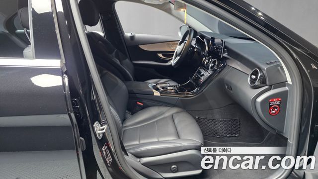 Mercedes-Benz C-Class (W205) C200 Avantgarde 2020 — фото 11