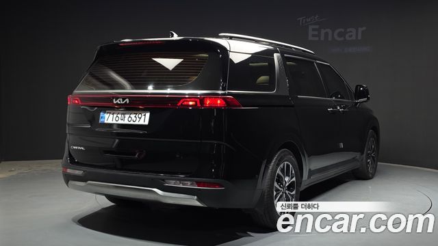 Kia Carnival (IV) Gasoline 11-Seater Signature 2023 — фото 2
