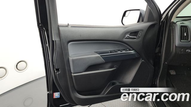 Chevrolet Real New Colorado 3.6 Z71-X 4WD 2021 — фото 30