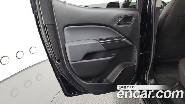 Chevrolet Real New Colorado 3.6 Z71-X 4WD 2021 — фото 31