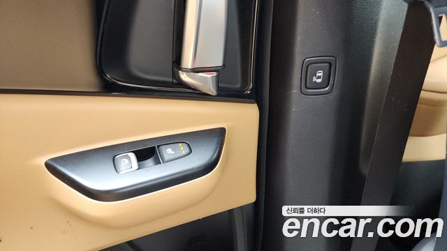 Kia Carnival (IV) Diesel 9-Seater Prestige 2022 — фото 18
