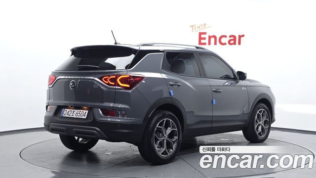 KG Mobility (SsangYong) Beautiful Korando Gasoline 1.5 2WD C5 2023 — фото 2
