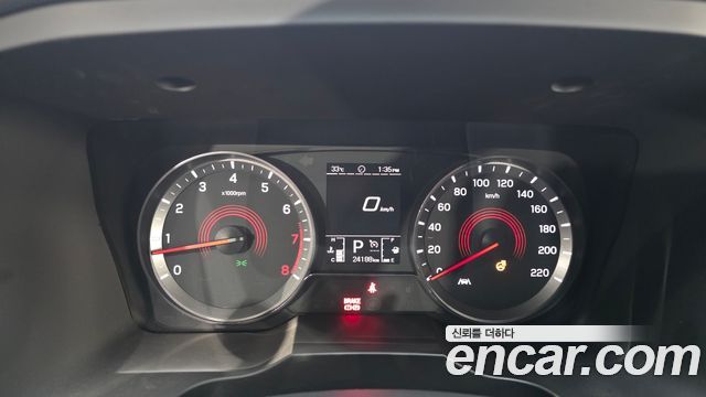 KG Mobility (SsangYong) Beautiful Korando Gasoline 1.5 2WD C5 2023 — фото 8