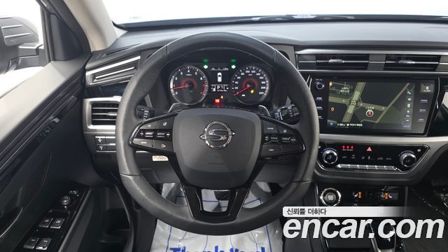 KG Mobility (SsangYong) Beautiful Korando Gasoline 1.5 2WD C5 2023 — фото 14