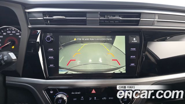 KG Mobility (SsangYong) Beautiful Korando Gasoline 1.5 2WD C5 2023 — фото 15
